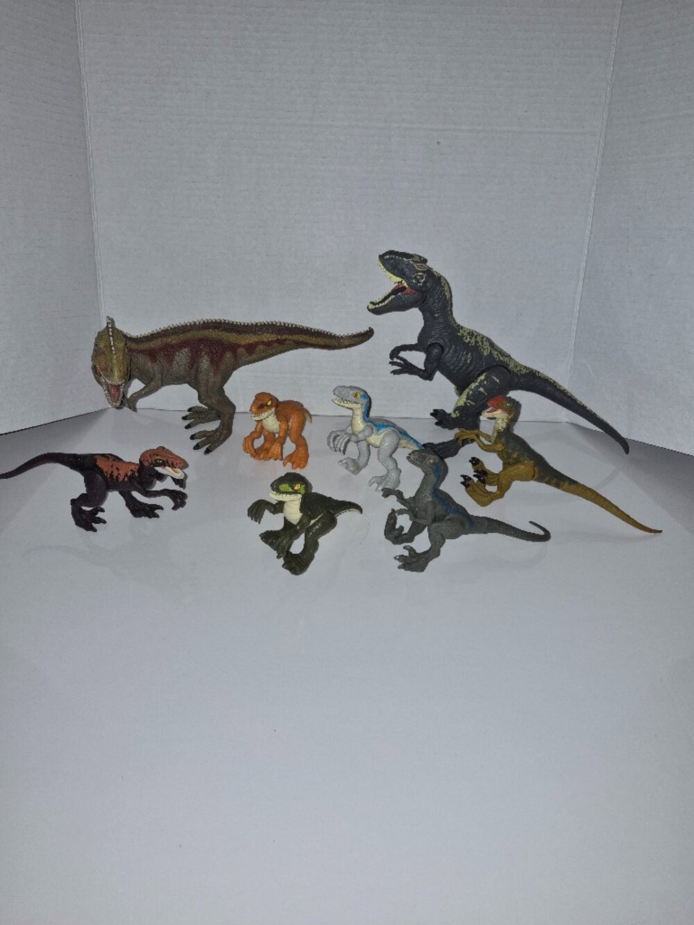 Jurassic World & Schleich dinosaur toy lot